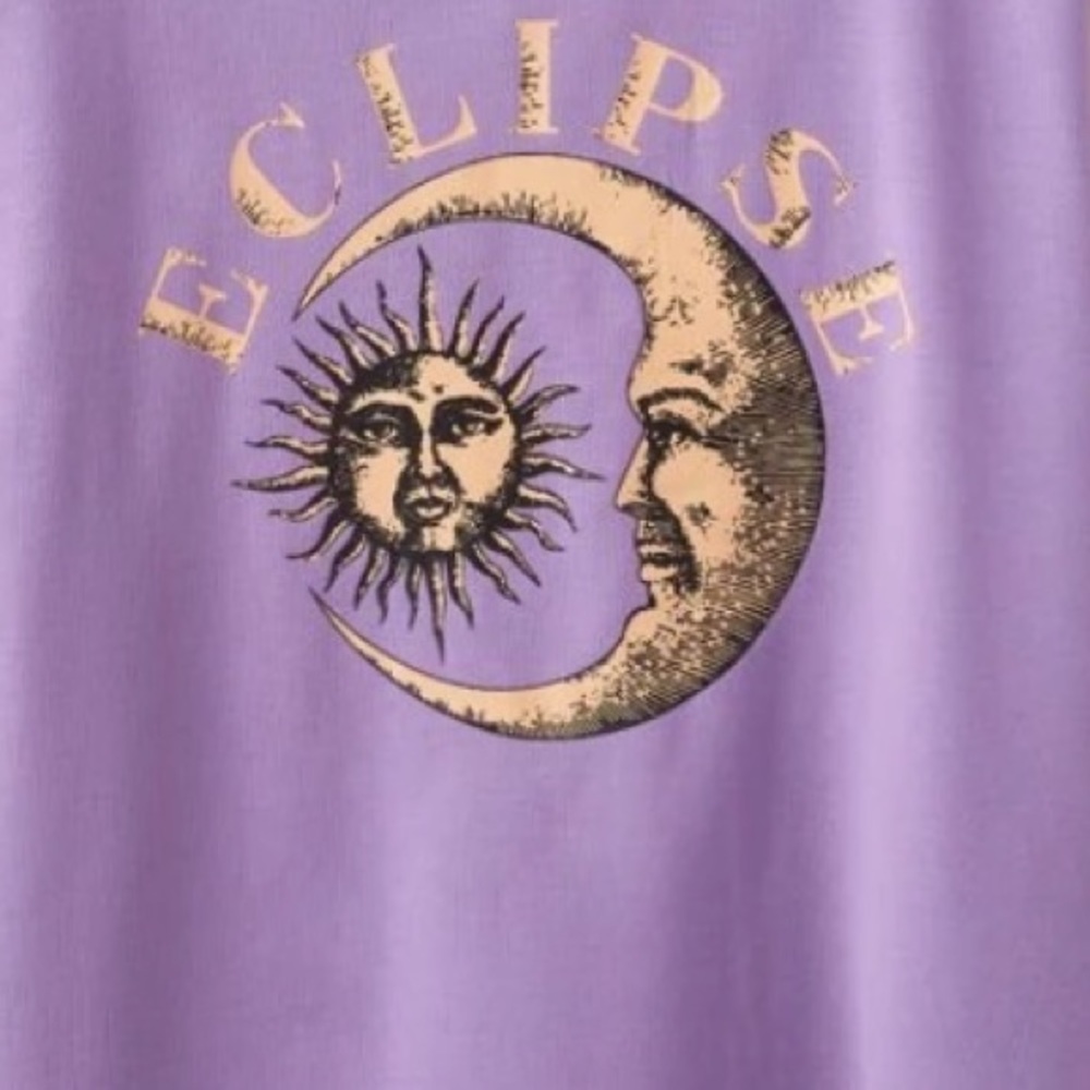 ❤️ ❤️1 HOUR SALE❤️ ❤️ purple bohemian top - Picture 2 of 3